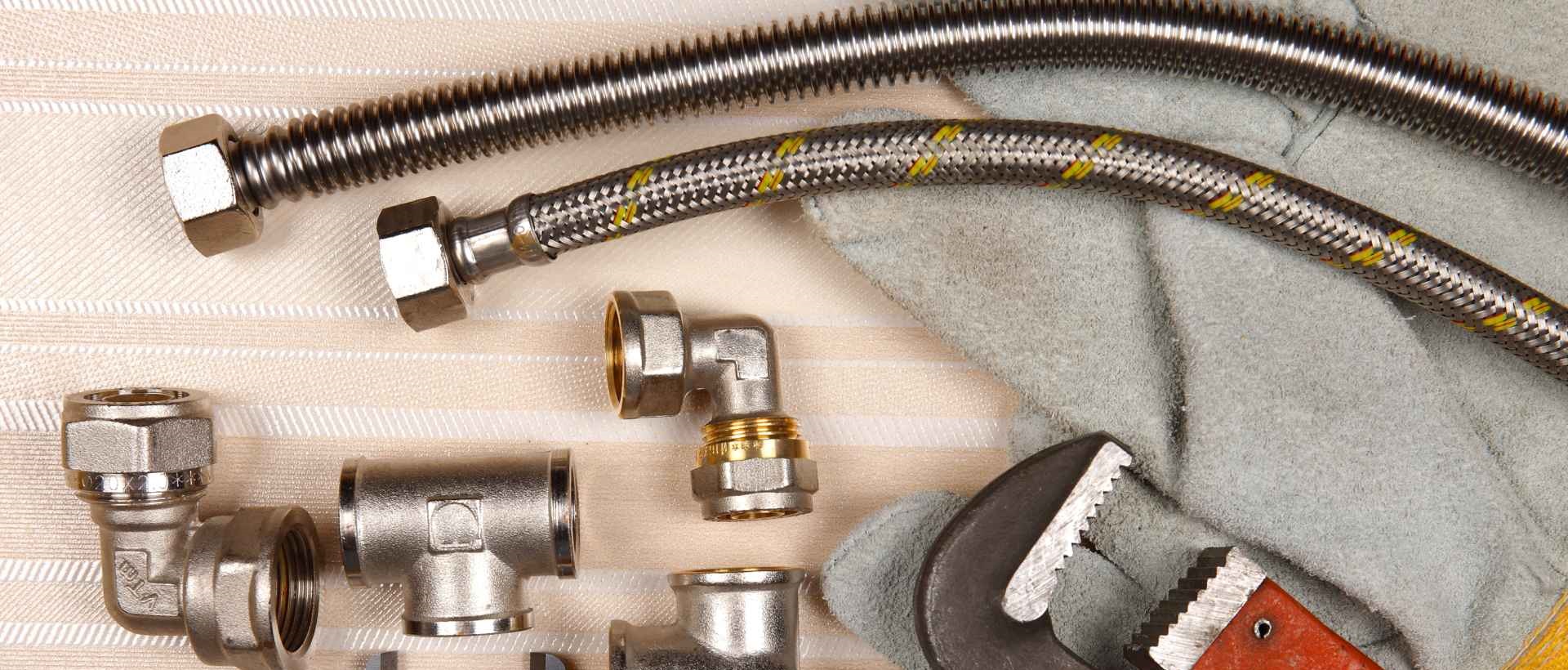 Emergency plumbers E12